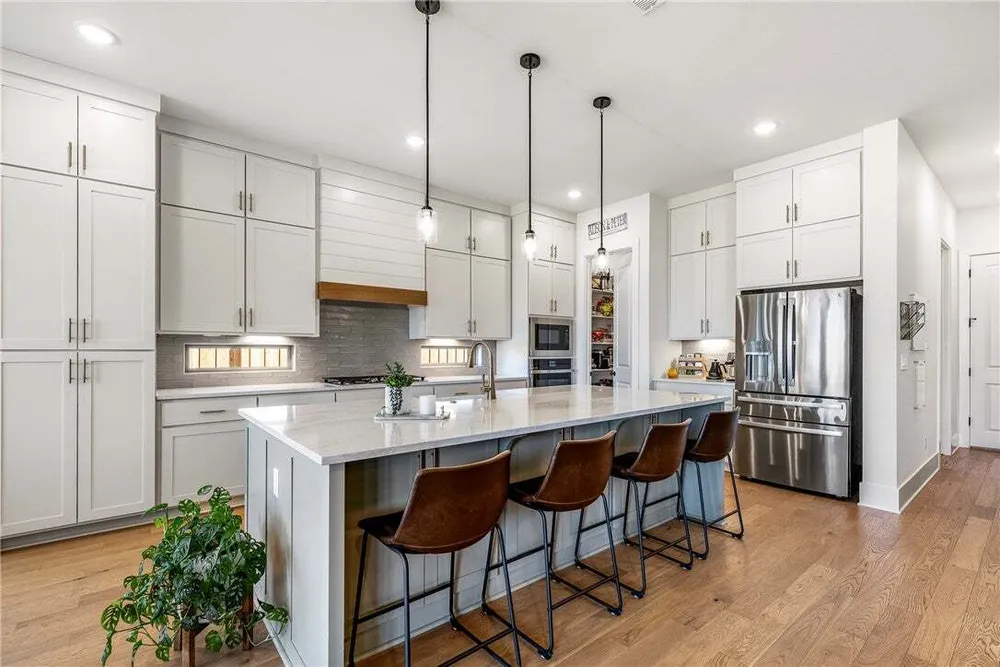 W Migration Way, Bentonville, AR 72713