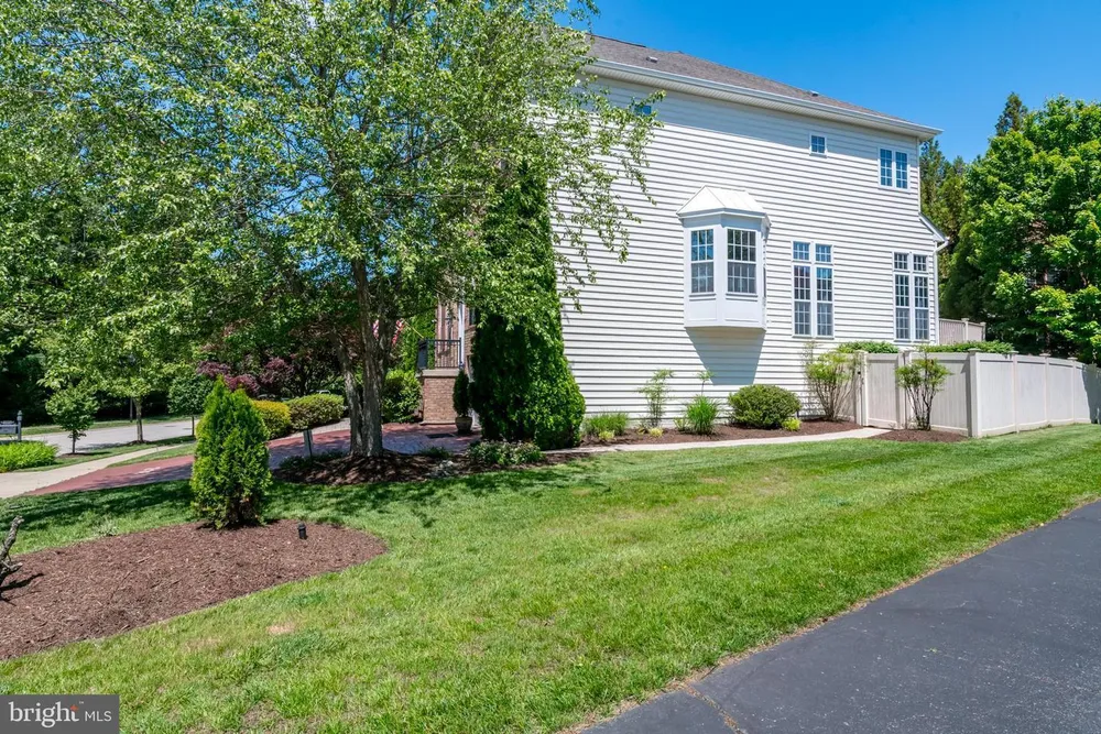 216 Bowen Ct, Annapolis, MD 21401