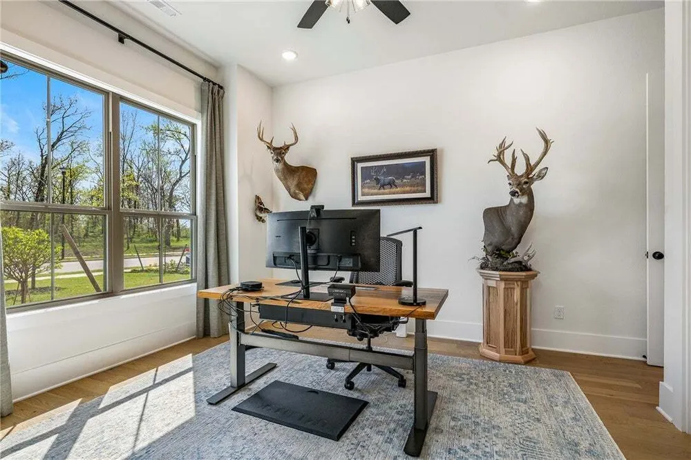 W Migration Way, Bentonville, AR 72713