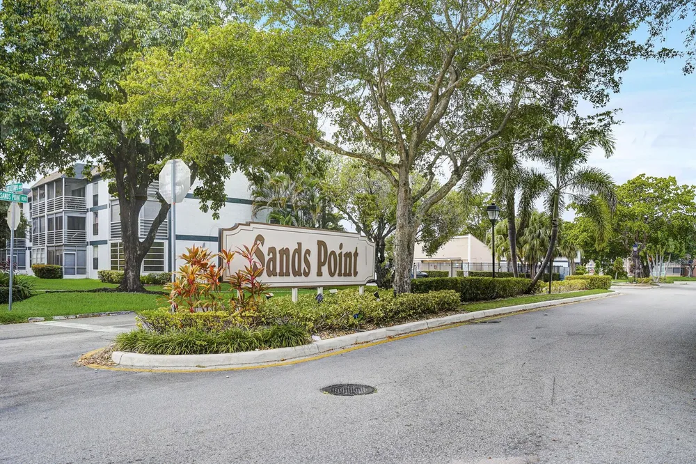 8370 Sands Point Boulevard, Tamarac, FL 33321