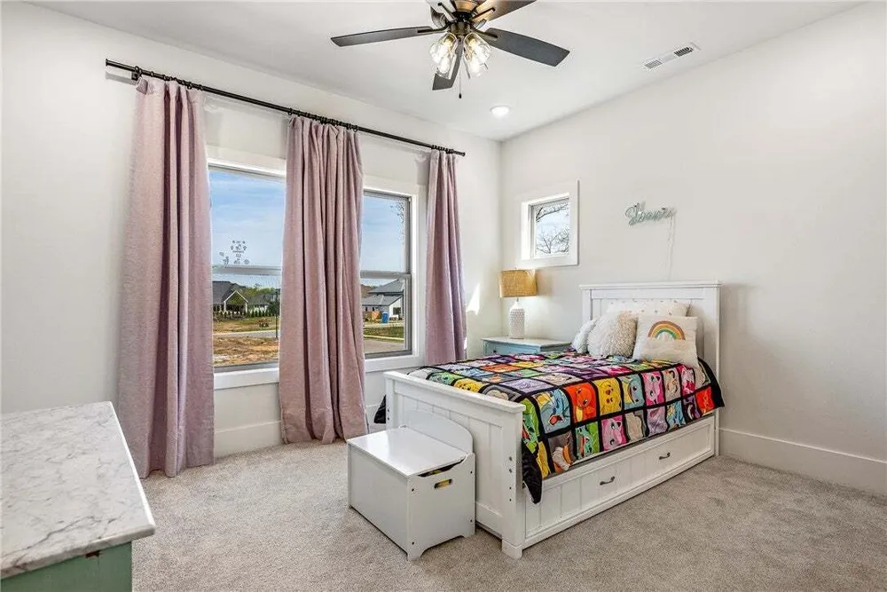W Migration Way, Bentonville, AR 72713