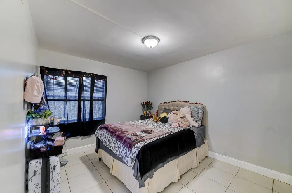 8370 Sands Point Boulevard, Tamarac, FL 33321