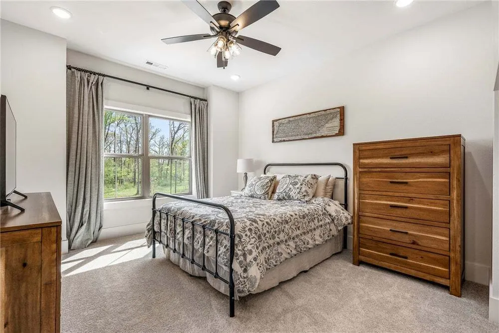 W Migration Way, Bentonville, AR 72713