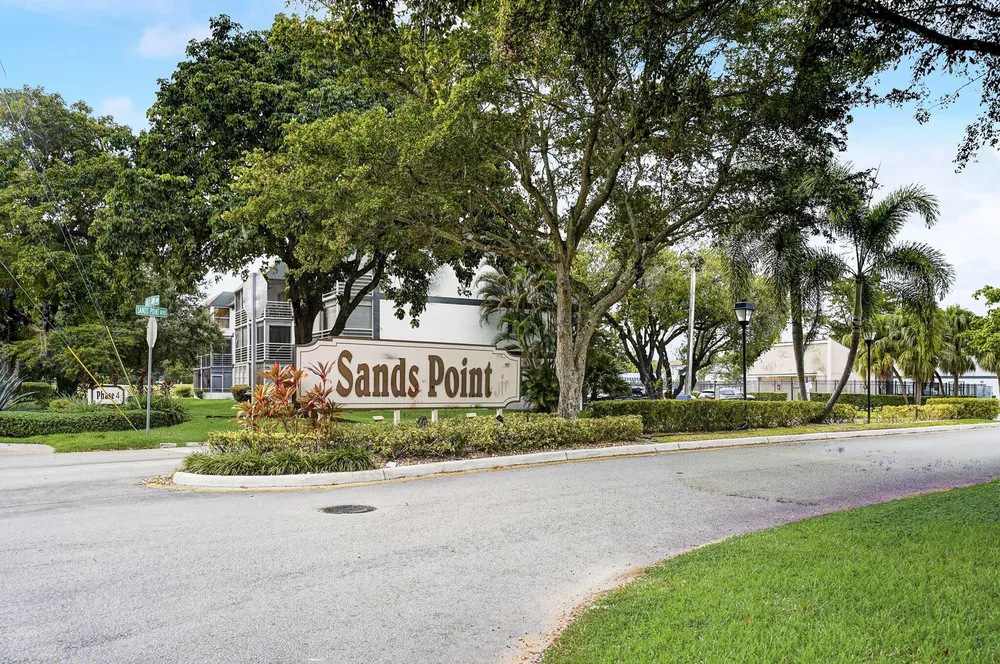 8370 Sands Point Boulevard, Tamarac, FL 33321