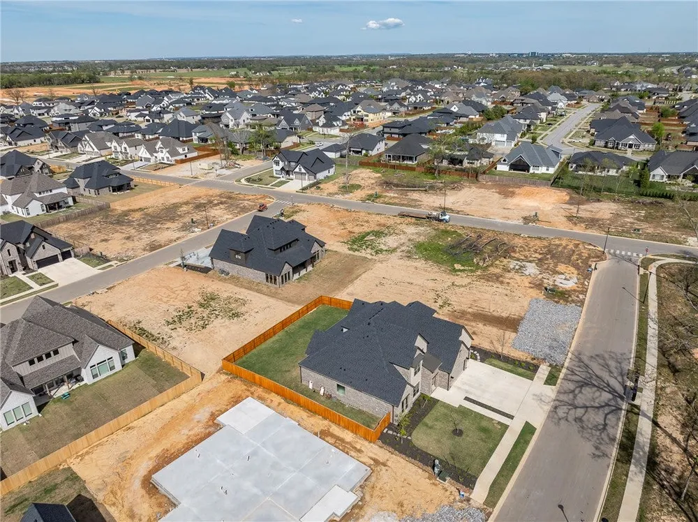 W Migration Way, Bentonville, AR 72713