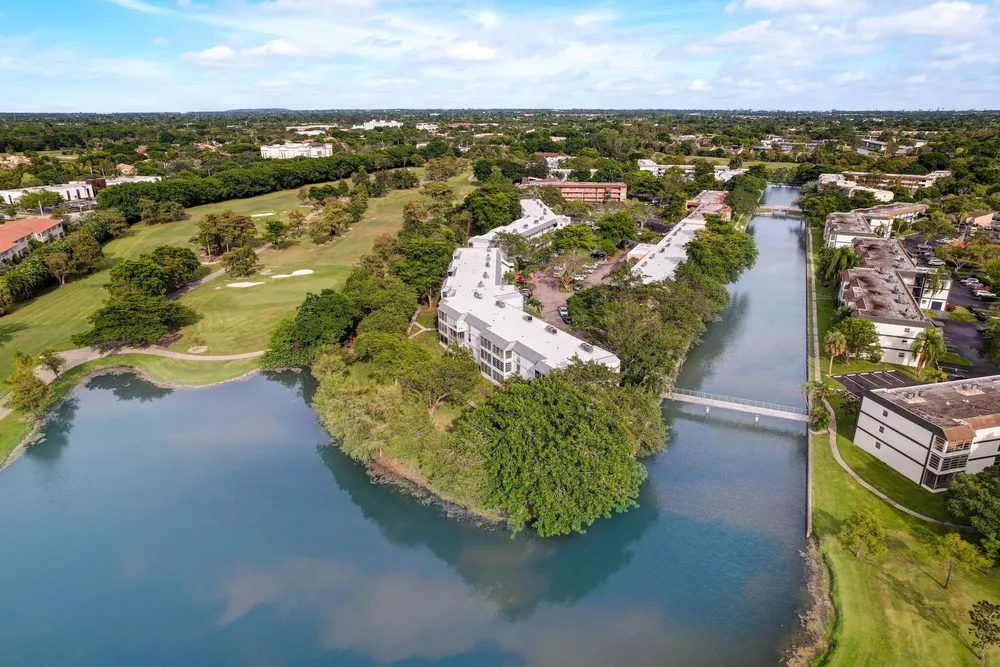 8370 Sands Point Boulevard, Tamarac, FL 33321