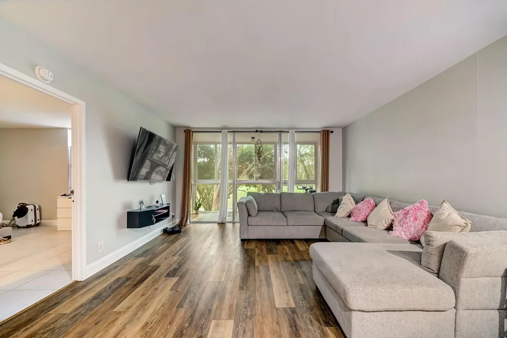 8370 Sands Point Boulevard, Tamarac, FL 33321