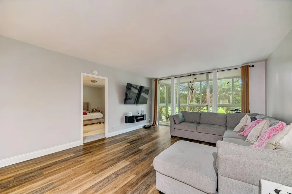 8370 Sands Point Boulevard, Tamarac, FL 33321