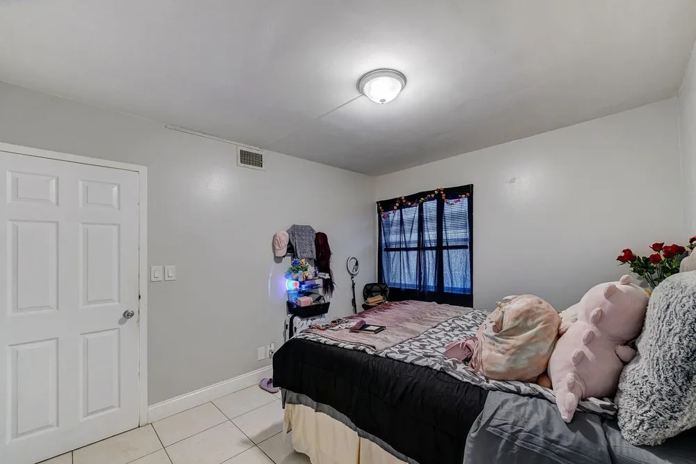 8370 Sands Point Boulevard, Tamarac, FL 33321