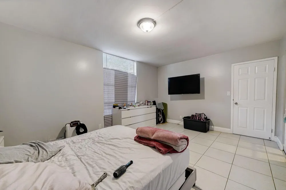 8370 Sands Point Boulevard, Tamarac, FL 33321