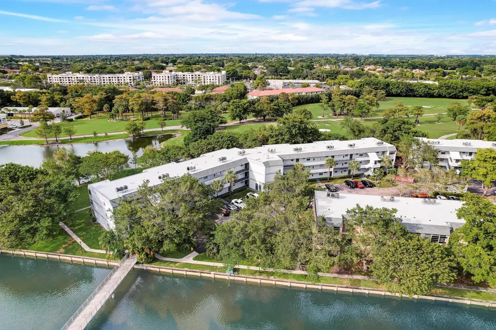 8370 Sands Point Boulevard, Tamarac, FL 33321