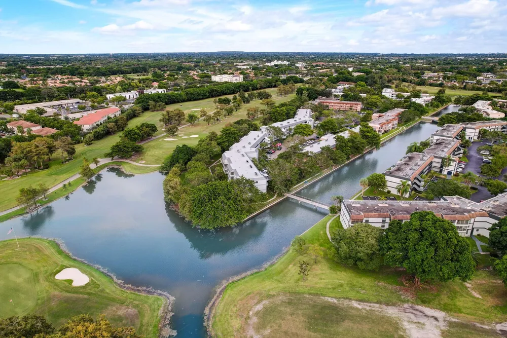 8370 Sands Point Boulevard, Tamarac, FL 33321