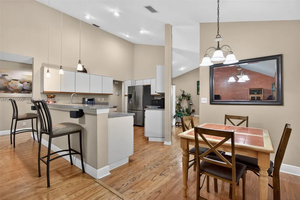 5115 NW 51st Ave, Coconut Creek, FL 33073