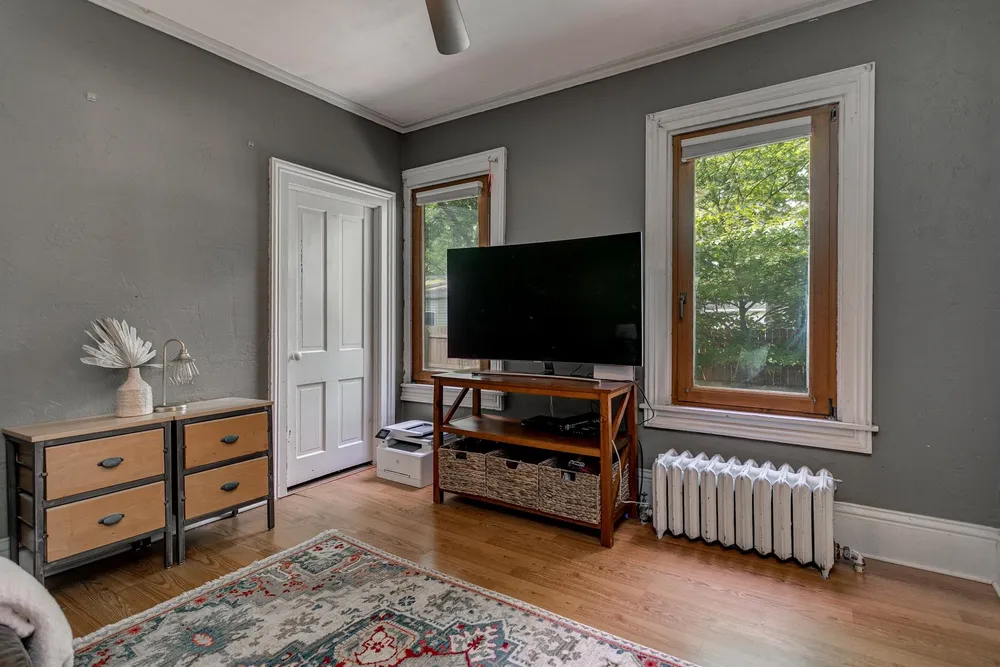 1001 S Lawe St, Appleton, WI 54915