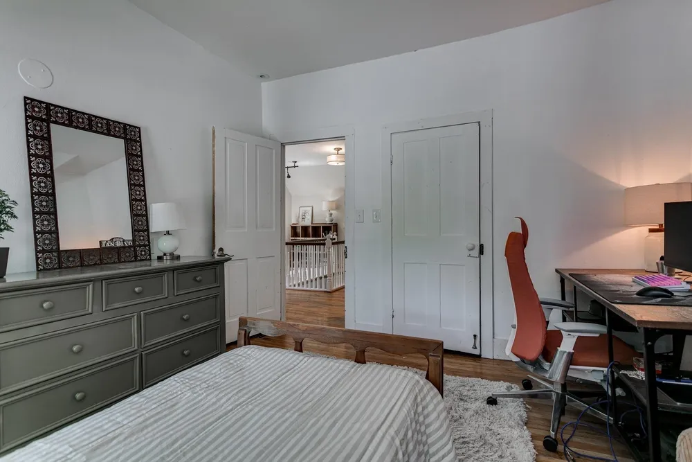 1001 S Lawe St, Appleton, WI 54915