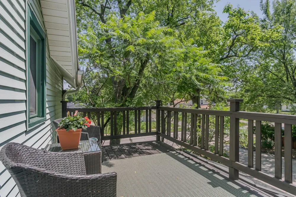 1001 S Lawe St, Appleton, WI 54915
