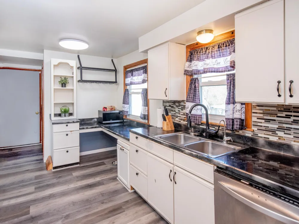 8080 E Point Douglas Rd S, Cottage Grove, MN 55016