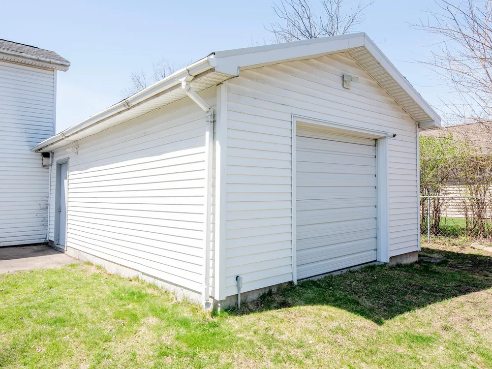8080 E Point Douglas Rd S, Cottage Grove, MN 55016