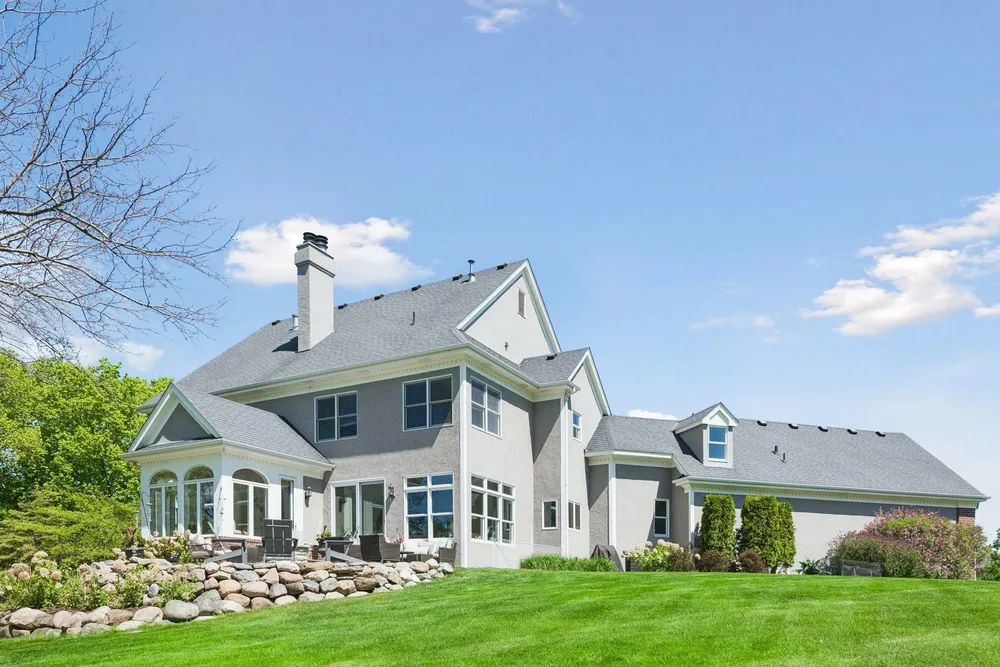 18482 Bearpath Trail, Eden Prairie, MN 55347