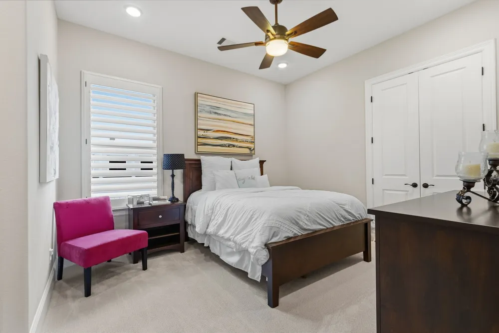 134 S Curly Willow Cir, Tomball, TX 77375