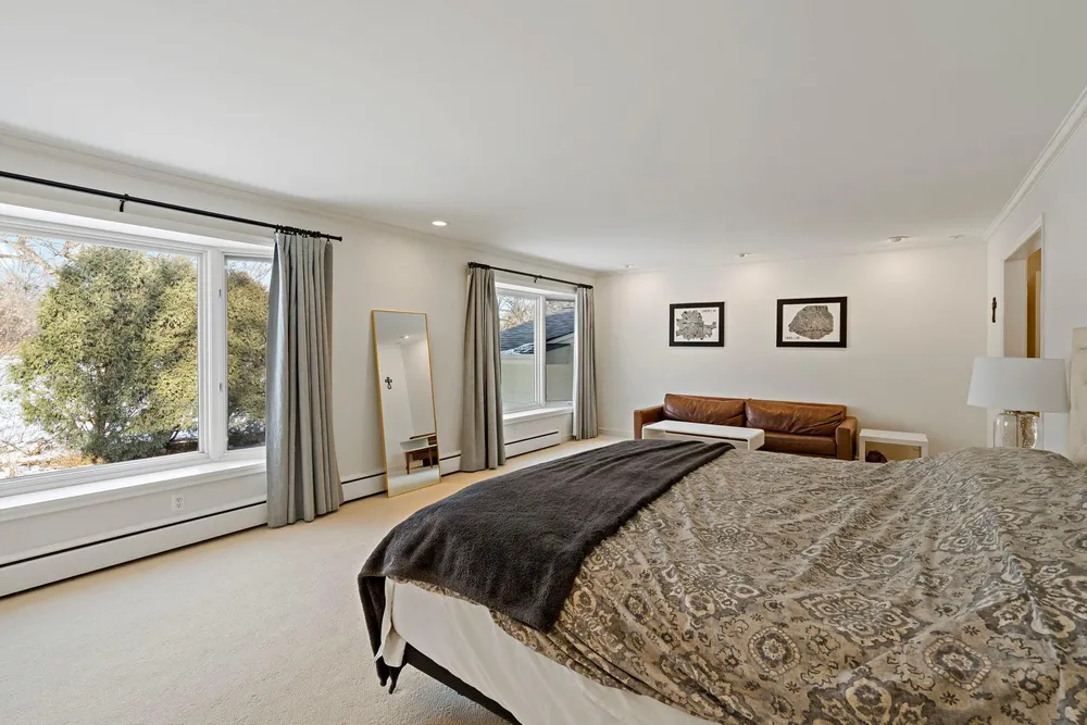 4604 Merilane, Edina, MN 55436