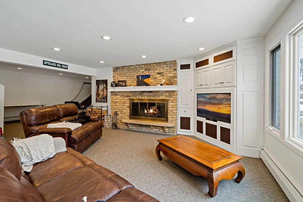 4604 Merilane, Edina, MN 55436