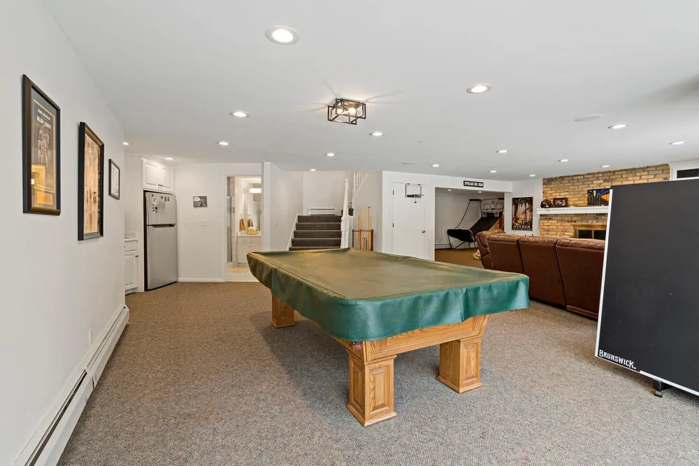 4604 Merilane, Edina, MN 55436