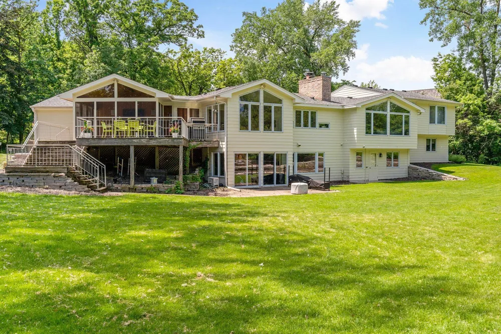 4604 Merilane, Edina, MN 55436