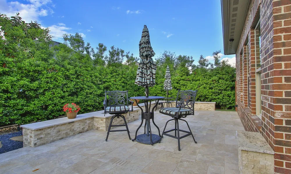 134 S Curly Willow Cir, Tomball, TX 77375