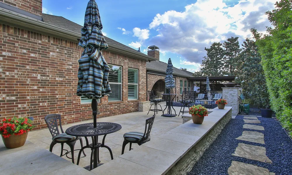 134 S Curly Willow Cir, Tomball, TX 77375