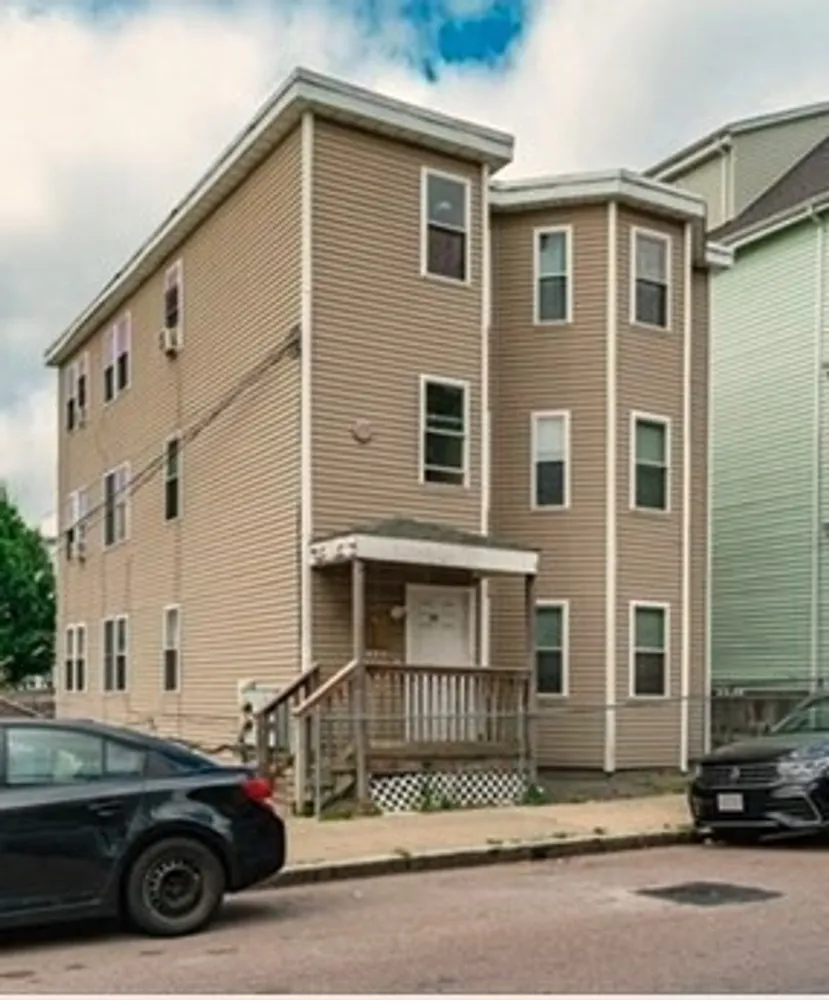 73 Hamilton St, Boston, MA 02125