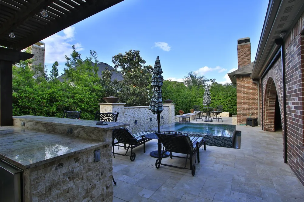 134 S Curly Willow Cir, Tomball, TX 77375