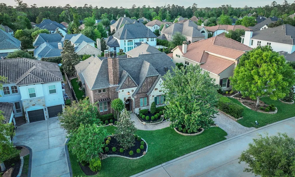 134 S Curly Willow Cir, Tomball, TX 77375