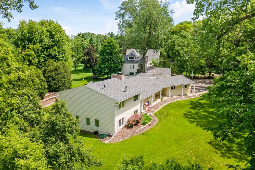 4604 Merilane, Edina, MN 55436