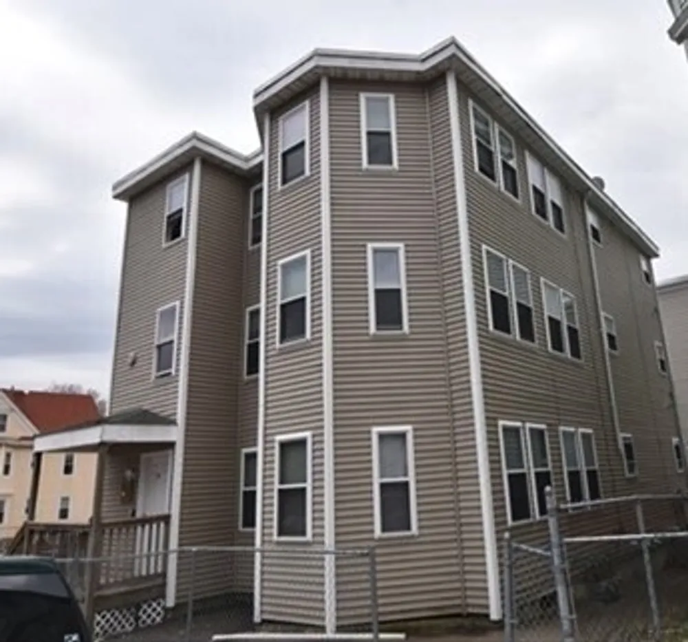 73 Hamilton St, Boston, MA 02125