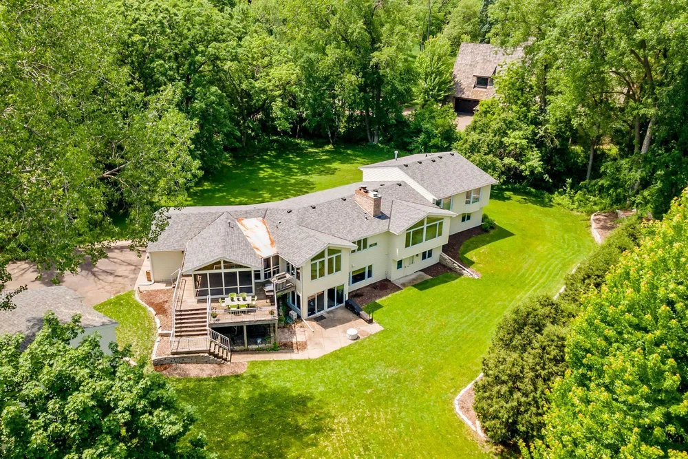 4604 Merilane, Edina, MN 55436
