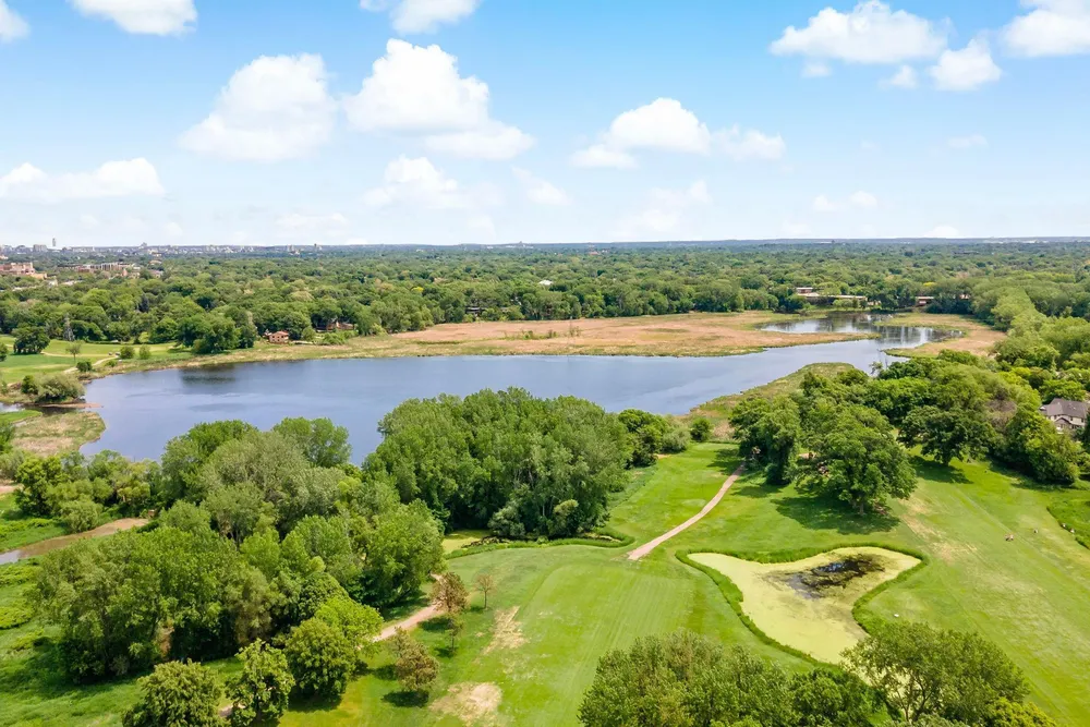4604 Merilane, Edina, MN 55436