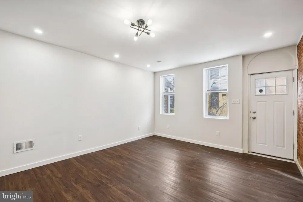 2319 N Hancock St, Philadelphia, PA 19133