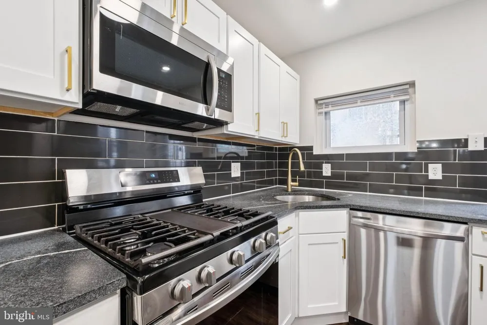 2319 N Hancock St, Philadelphia, PA 19133