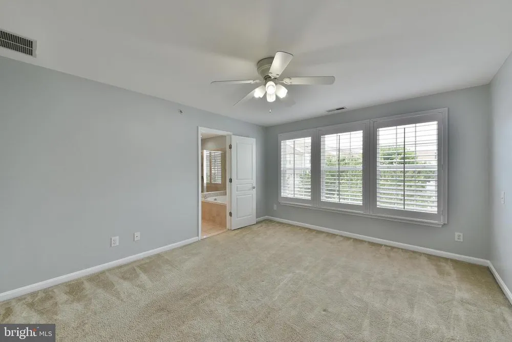 504 Ellison Dr, North Wales, PA 19454
