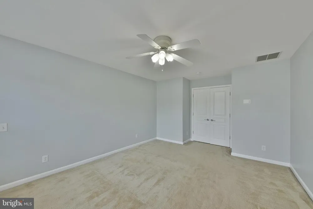 504 Ellison Dr, North Wales, PA 19454