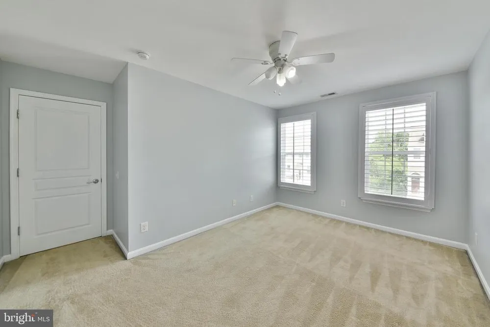504 Ellison Dr, North Wales, PA 19454