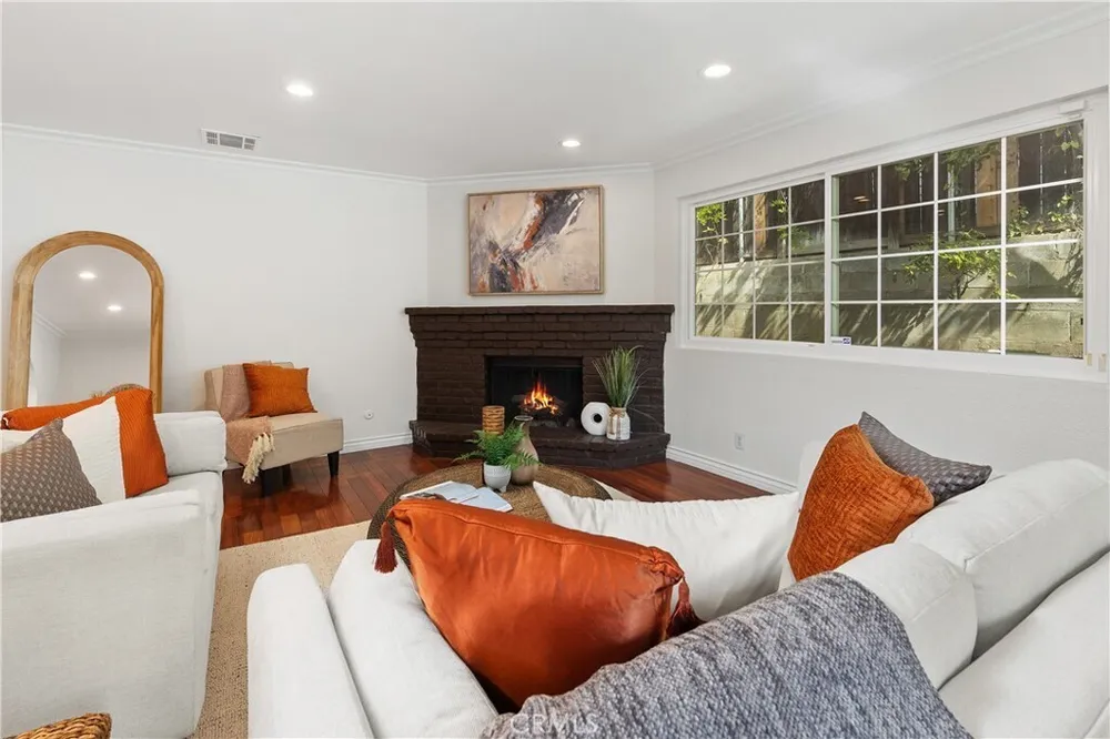 1707 Upperton Ave, Highland Park, CA 90042