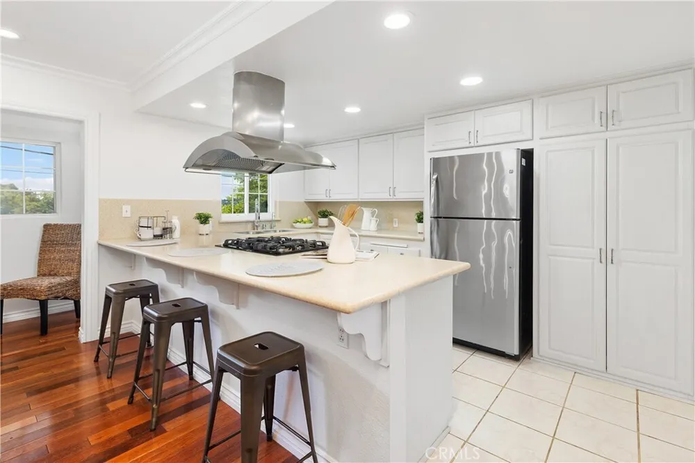 1707 Upperton Ave, Highland Park, CA 90042
