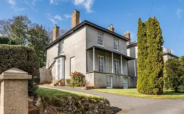 Crossmead Villas, Exeter