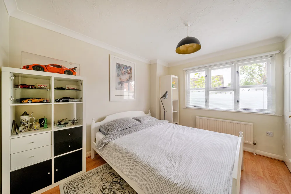 Bircholt Road, Liphook, GU30 photo 6