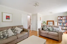 Bircholt Road, Liphook, GU30 photo 10