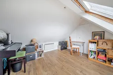 Bircholt Road, Liphook, GU30 photo 11