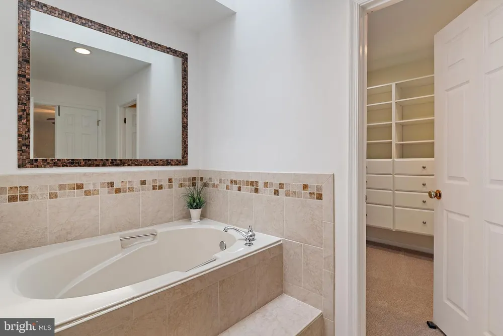 1208 Finneans Run, Arnold, MD 21012