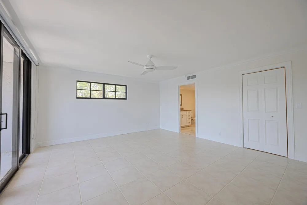 801 Palm Trail, Delray Beach, FL 33483